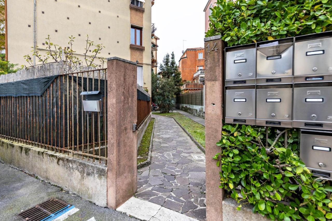 Appartamento Via Mocenigo Venezia Lido Esterno foto